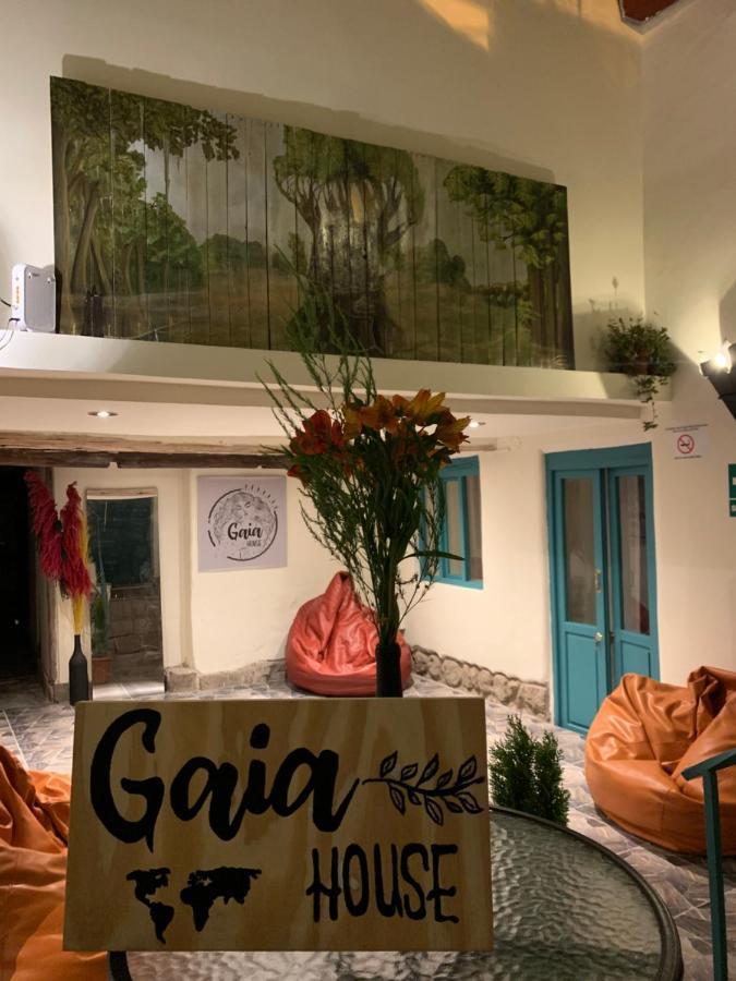 Gaia House Hostel 쿠스코 외부 사진